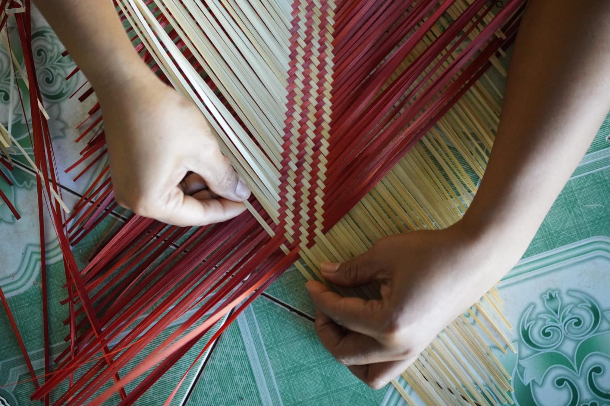 bamboo-weaving_Handicraft-culture-card_About-Champasak-sectionbamboo-weaving_Handicraft-culture-card_About-Champasak-section